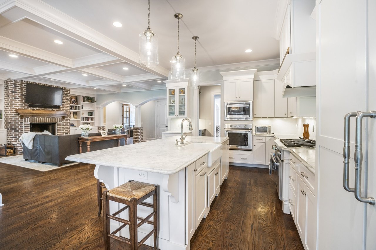 3435 Stokesmont Rd