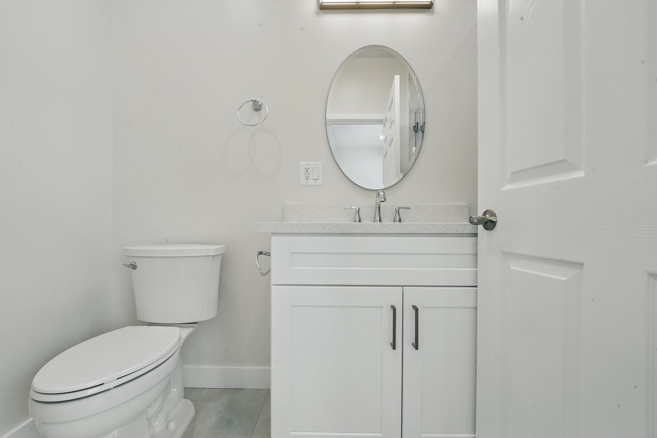 4 Units in North Hollywood