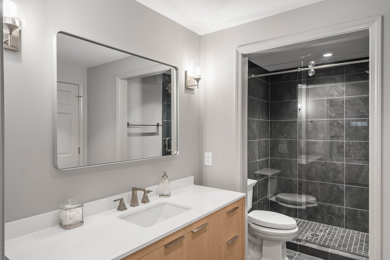 3785 Paces Ferry Road NW