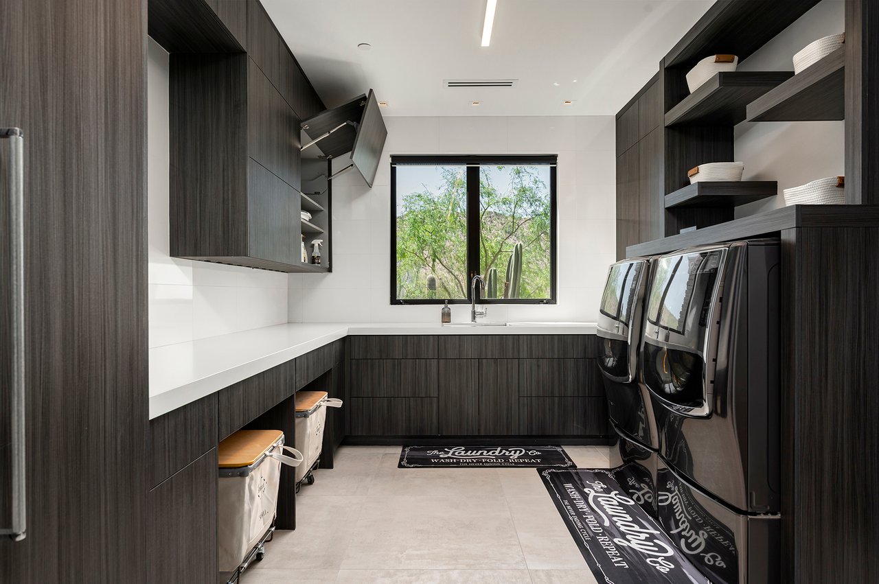 10784 E PINNACLE PEAK Road