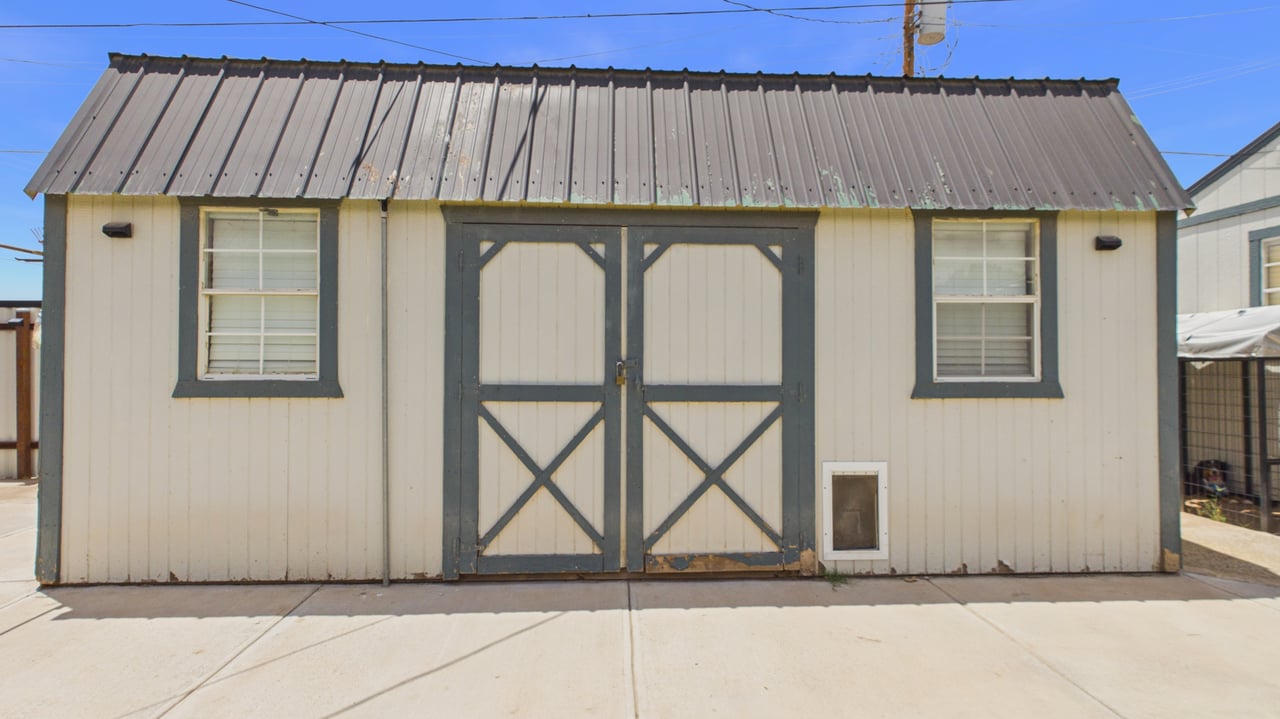 621 S Hickory St.
