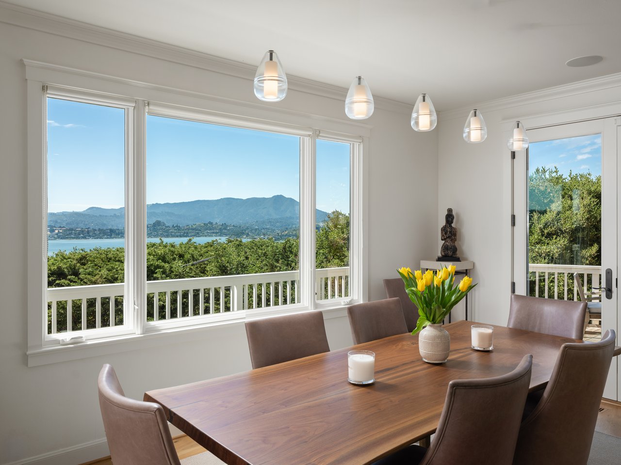 Extraordinary View Residence