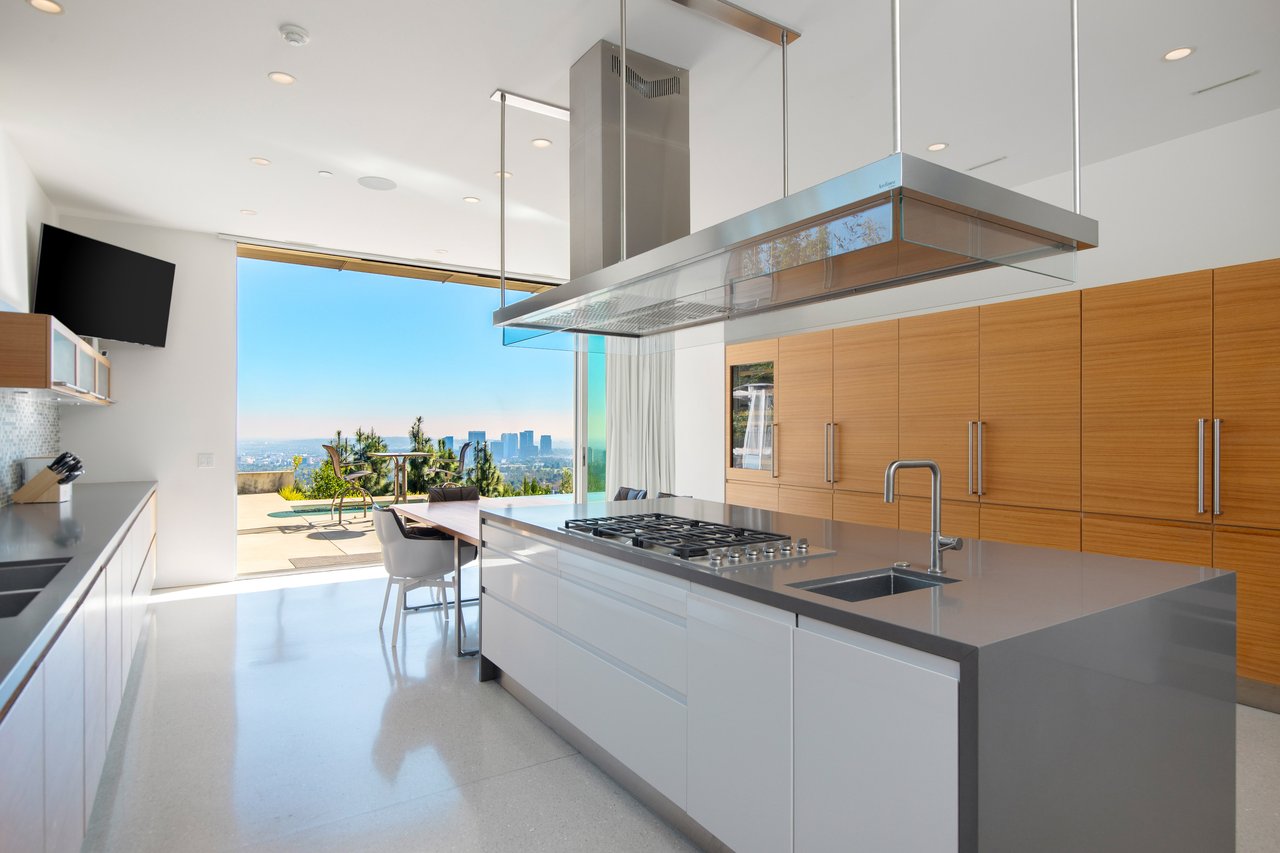 1290 Angelo Dr, Beverly Hills