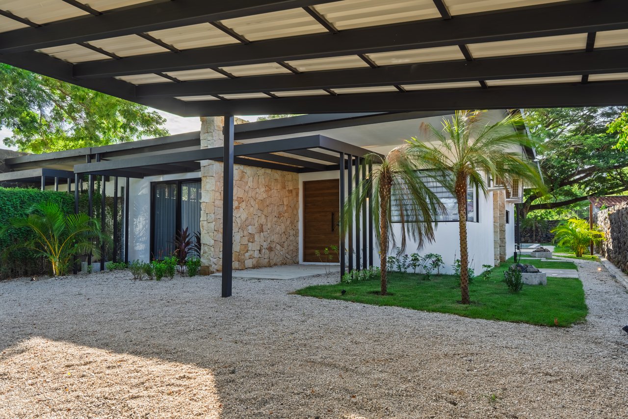 Casa Kuna II | A Tranquil Oasis in the Heart of Playas del Coco