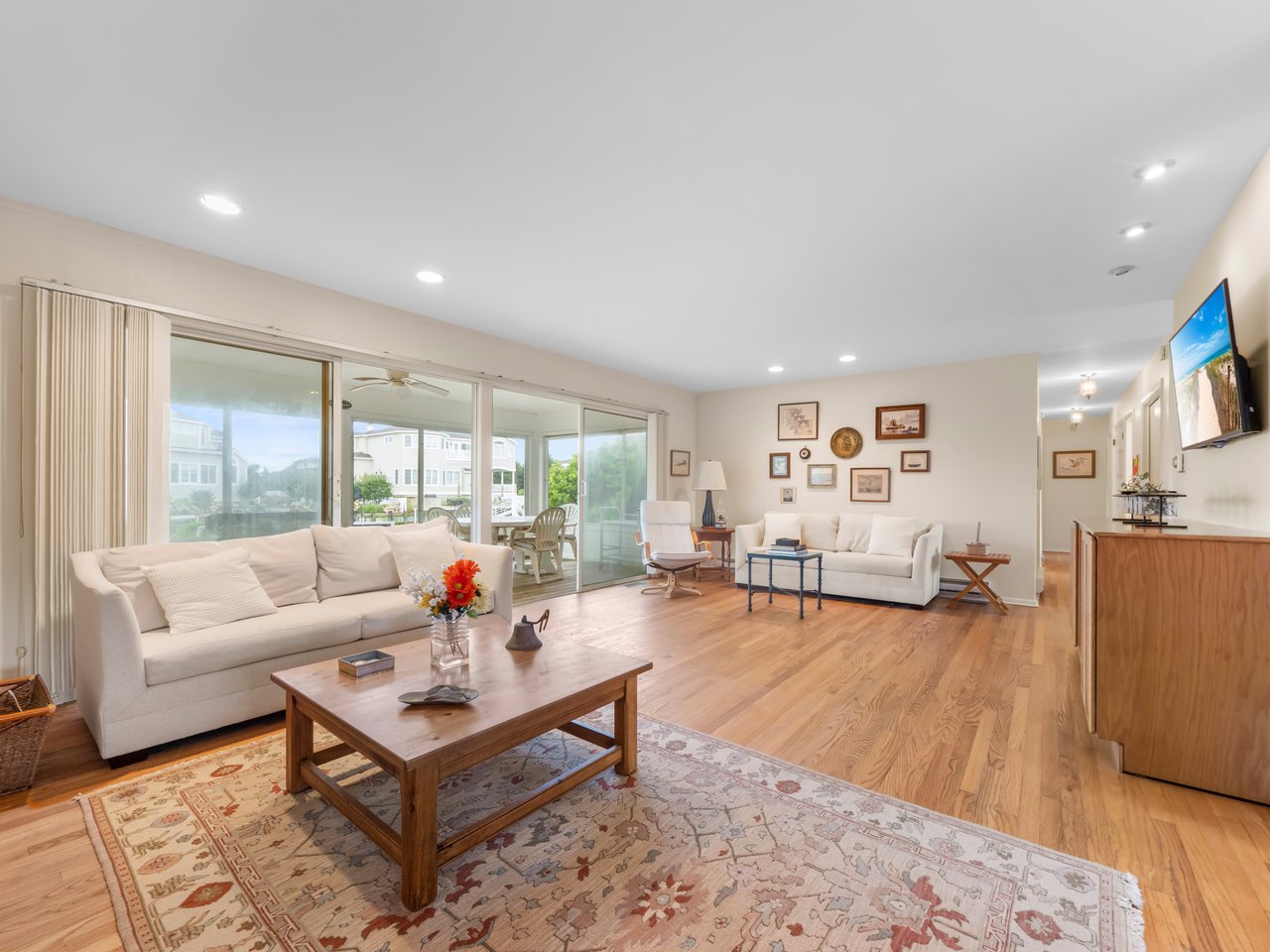 15 Beacon Drive, Loveladies