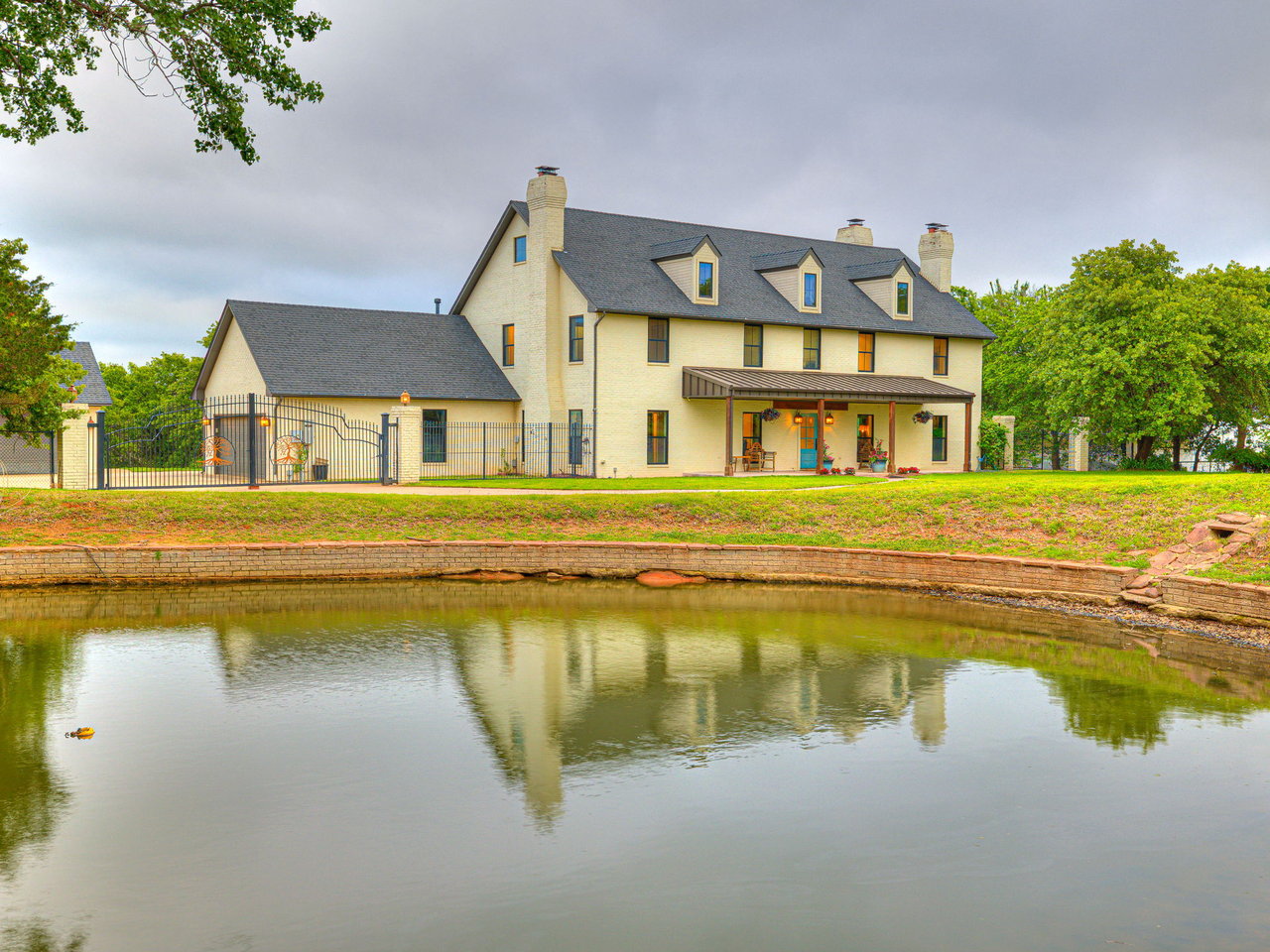 LISTING OF THE WEEK • OKLAHOMA LUXURY  Five Acres. Four Bedrooms. Zero Compromises - 13500 Three Oaks Dr Jones, Oklahoma - Wyatt Poindexter - The Agency Oklahoma 