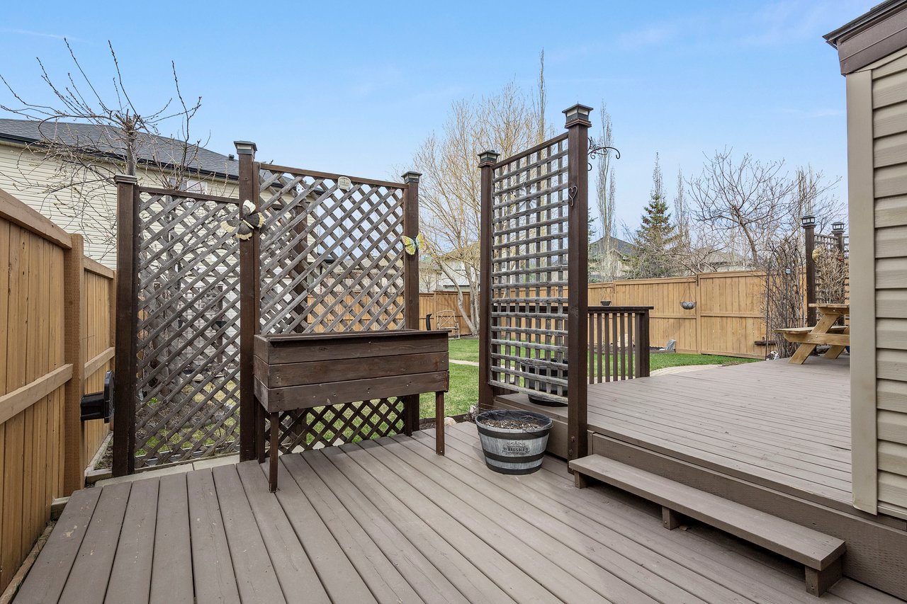 207 Royal Oak Bay NW