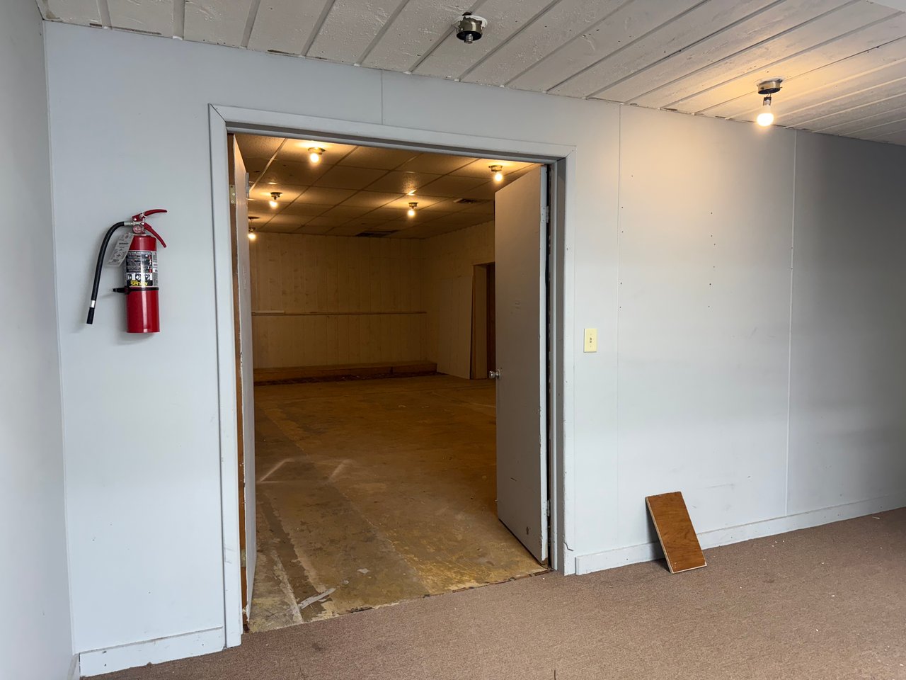 Rapid City Retail/Office/Warehouse