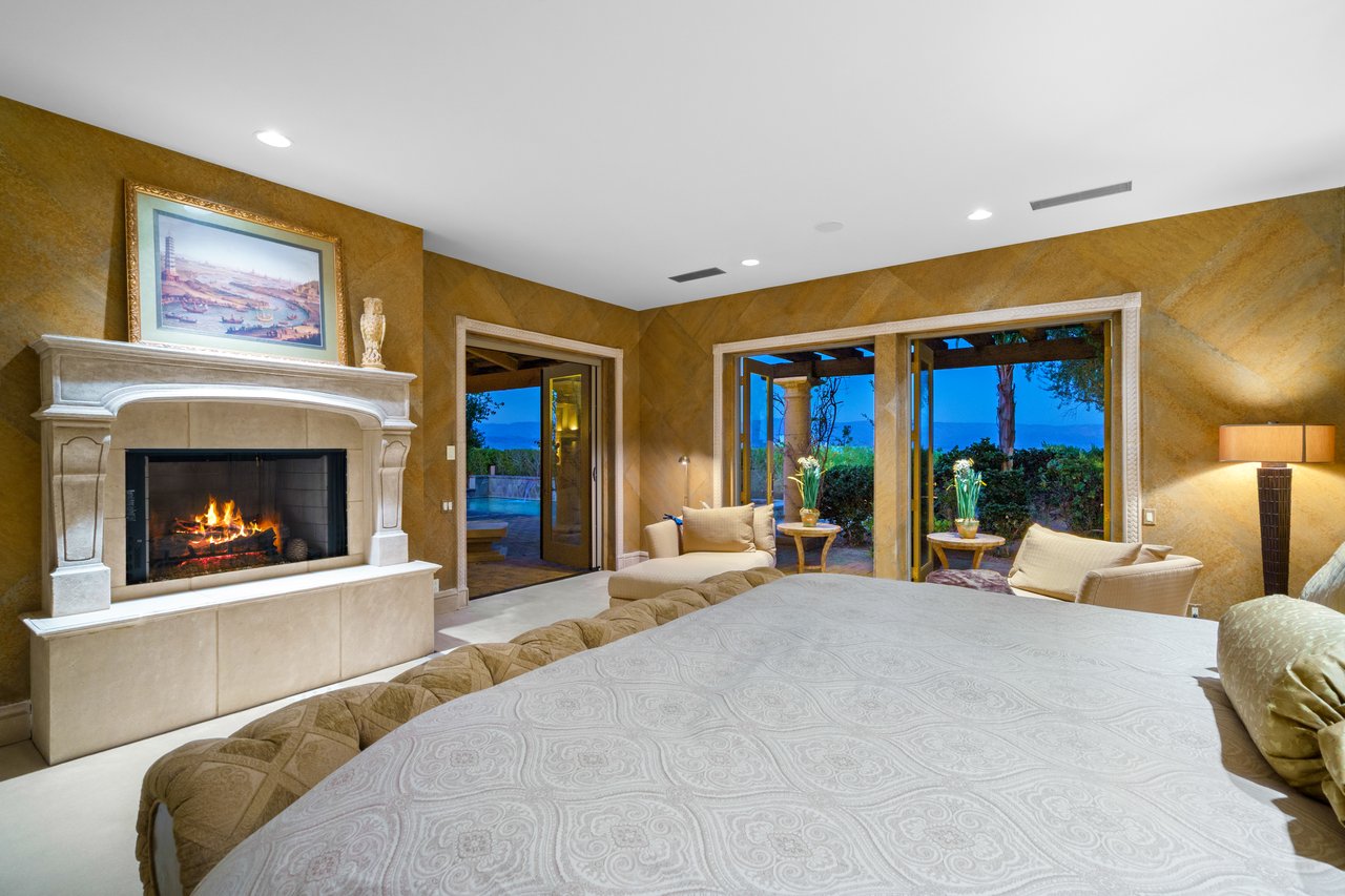 2 Nebulae Way, Rancho Mirage