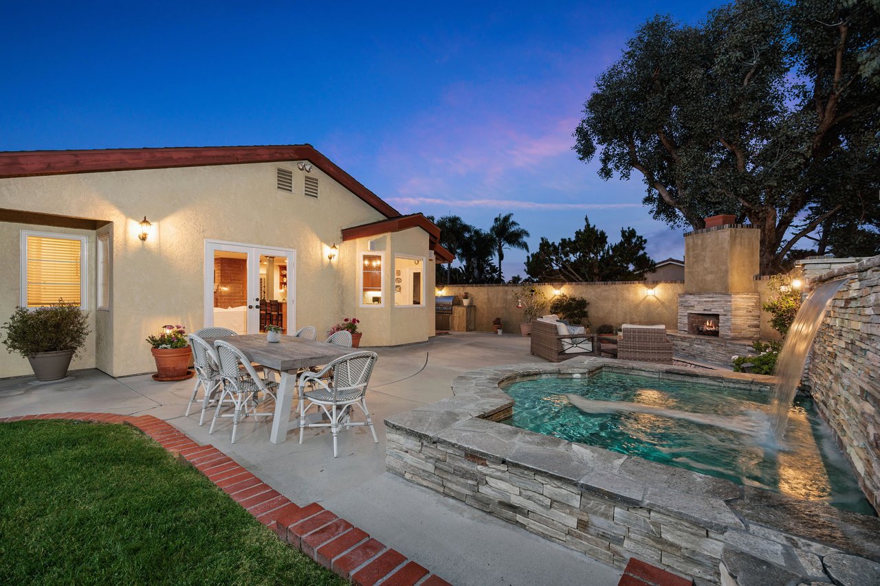 12933 Biscayne
