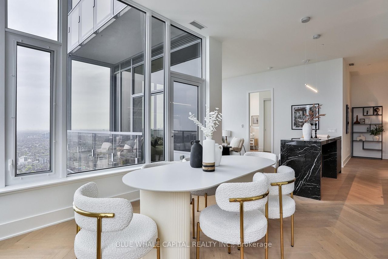 11 YORKVILLE PENTHOUSE 