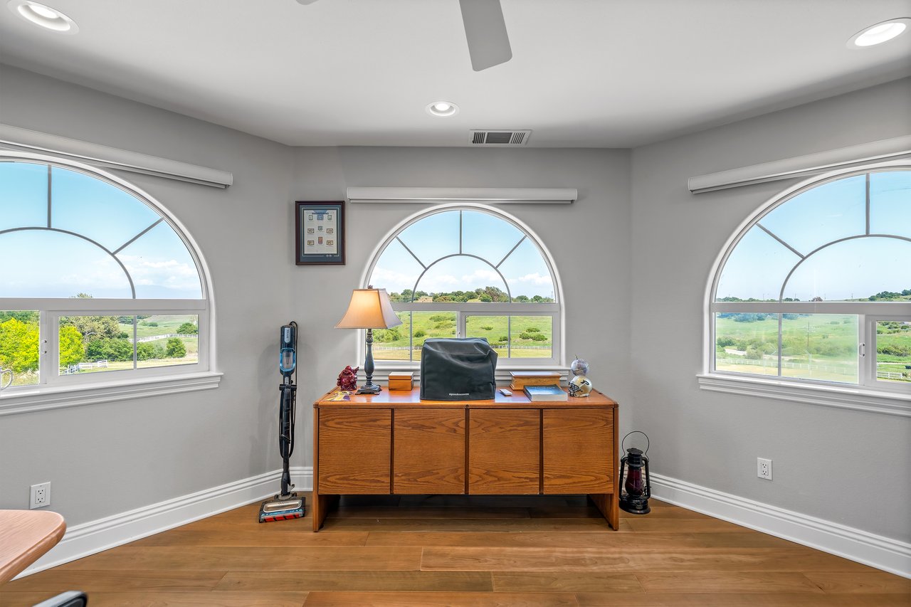 41653 Oak Trail Court