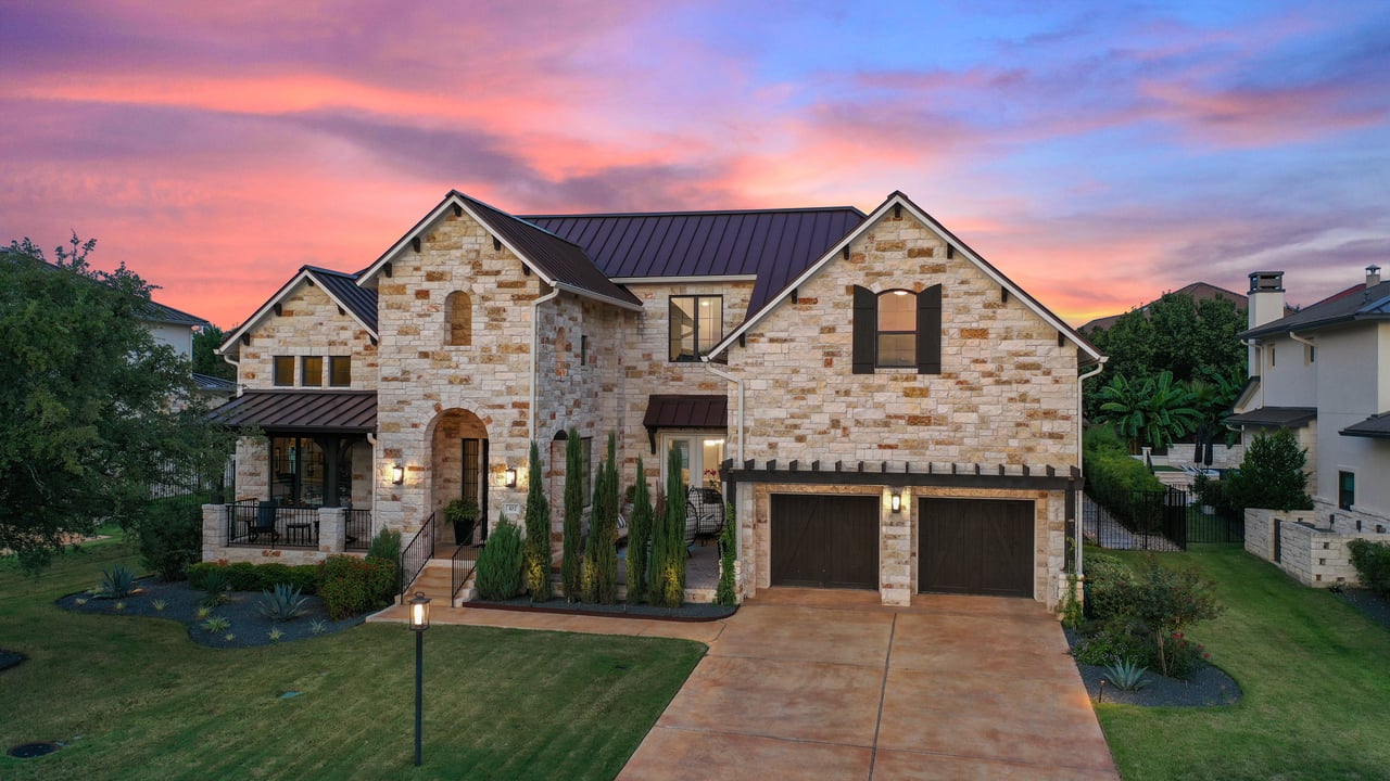 107 Bisset Court