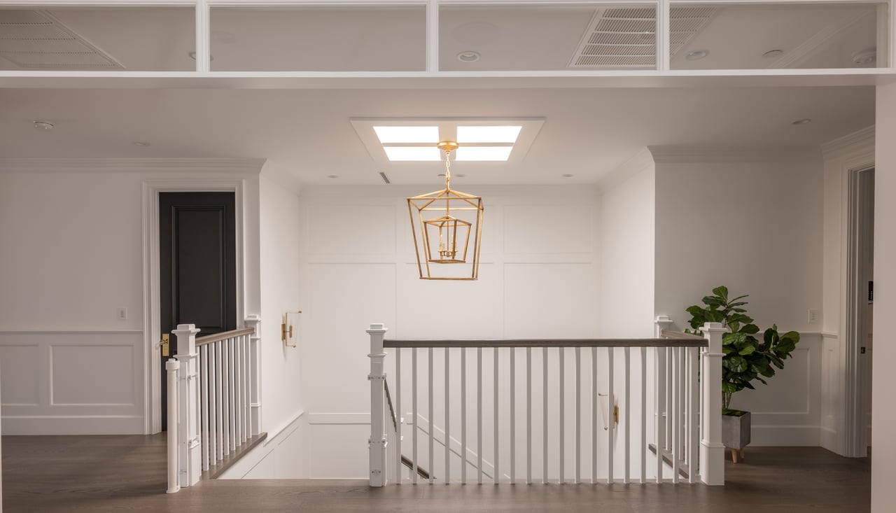 10439 Valley Spring Ln, Toluca Lake