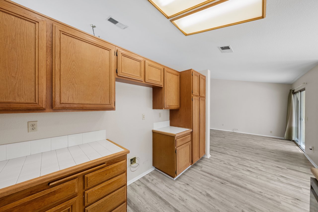 24403 Stallion Ct.