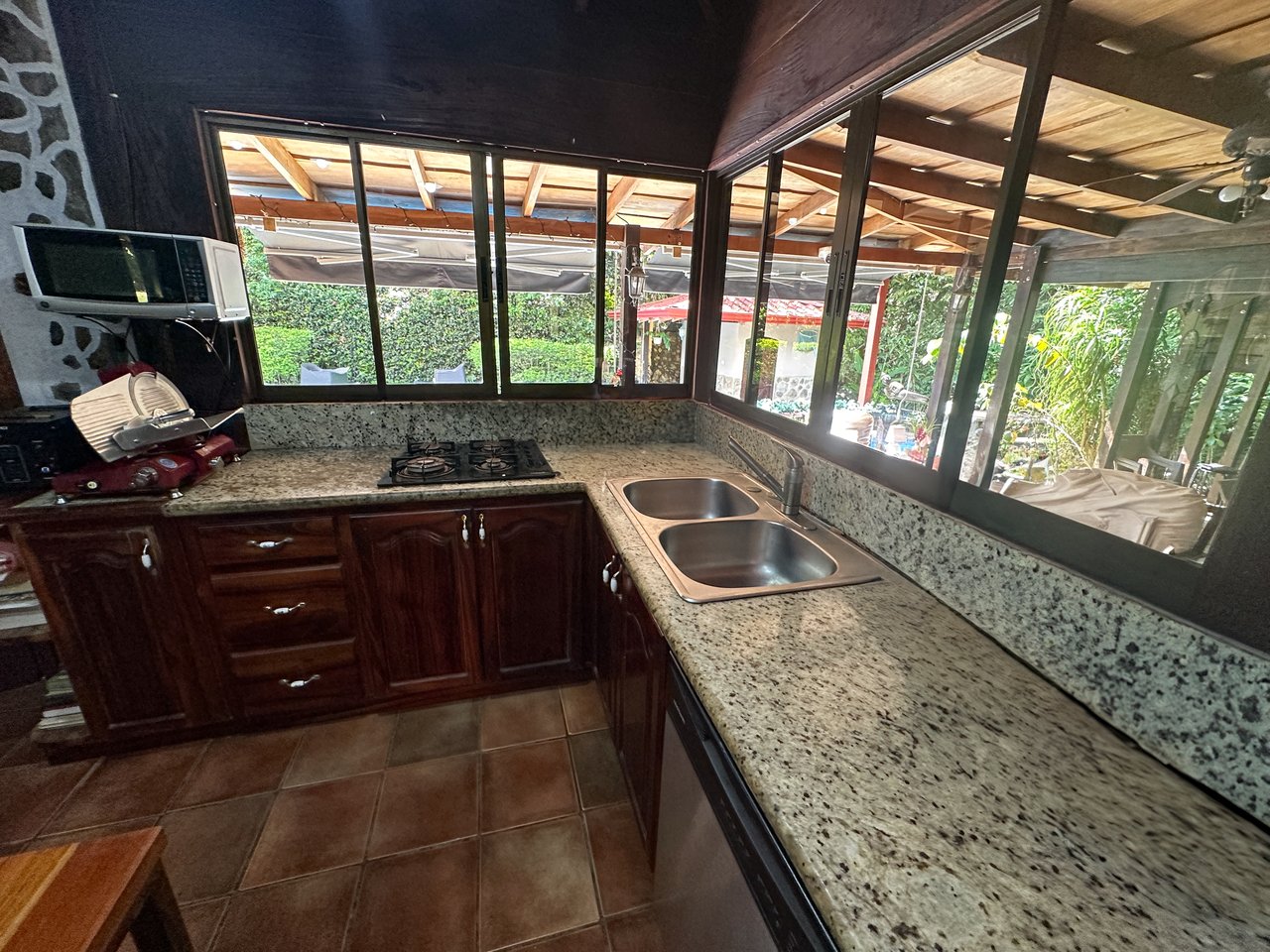 A riverfront 3-bed home on a large property In Ojochal, Costa Rica