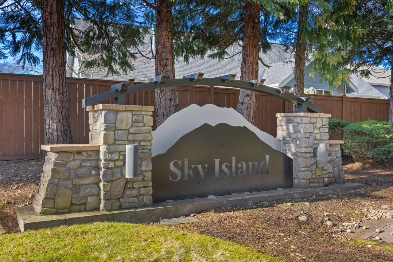 Experience Luxury Lifestyle in The Summit at Sky Island