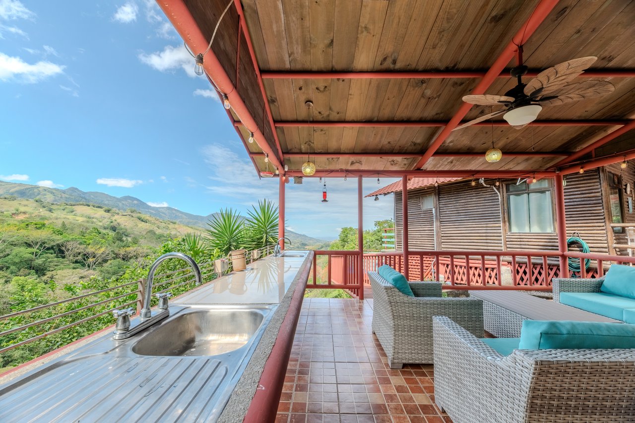 Turnkey 3-Residence Compound in Puriscal with Expansive Views & Saltwater Pool