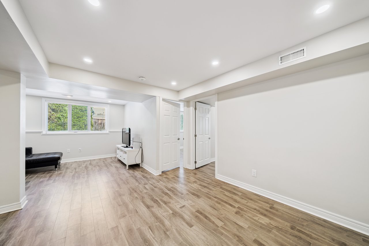 118 Wheeler Cres, Stouffville