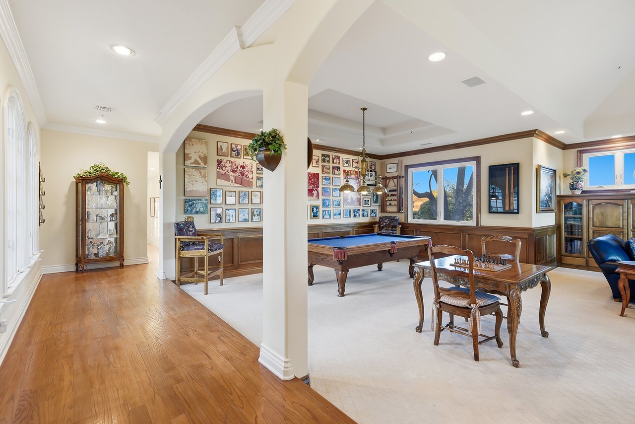 1673 Crown Ridge Court