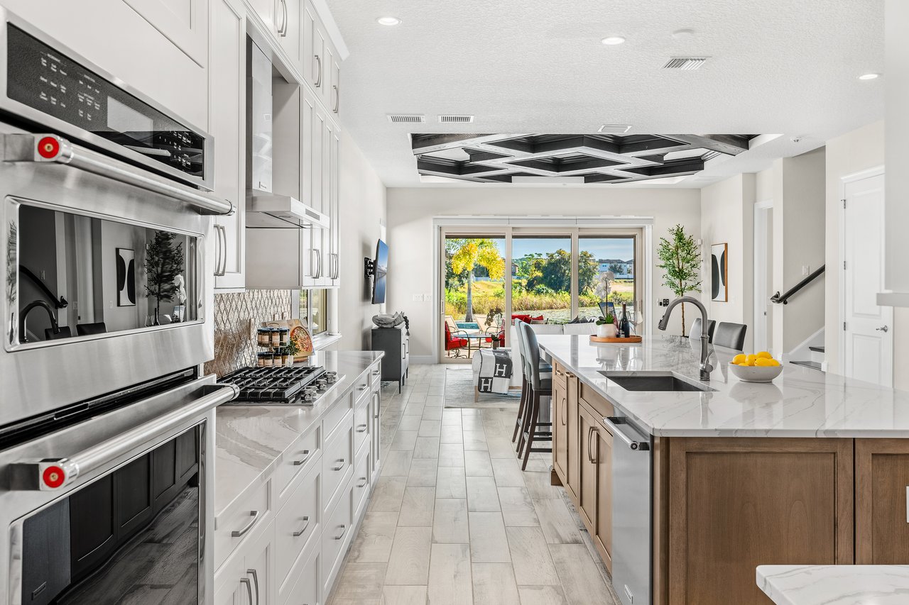 15606 Shorebird Lane