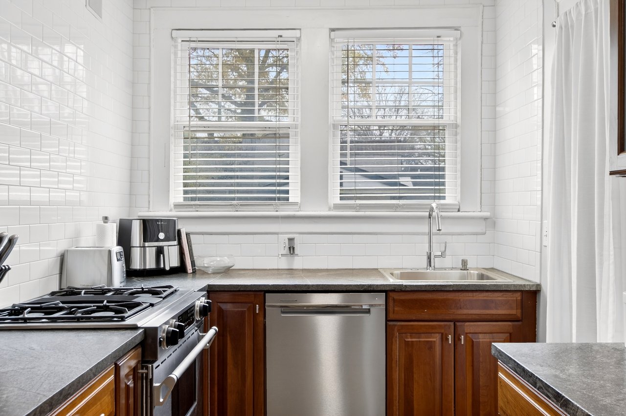 435 10th Street NE Unit 15