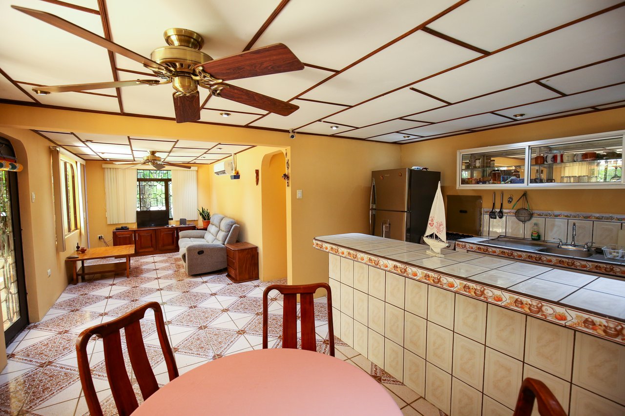 Beach estate with a main house, 3 rentals, and pool