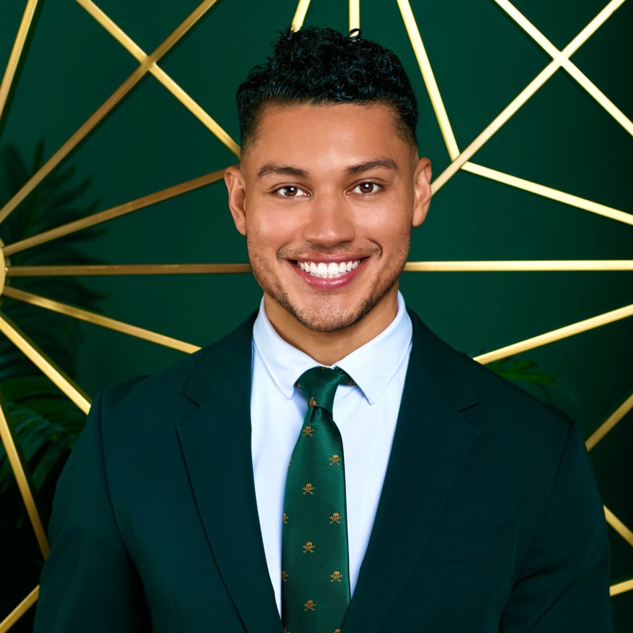 Brandon Meneses West Hollywood, CA Real Estate Agent Headshot