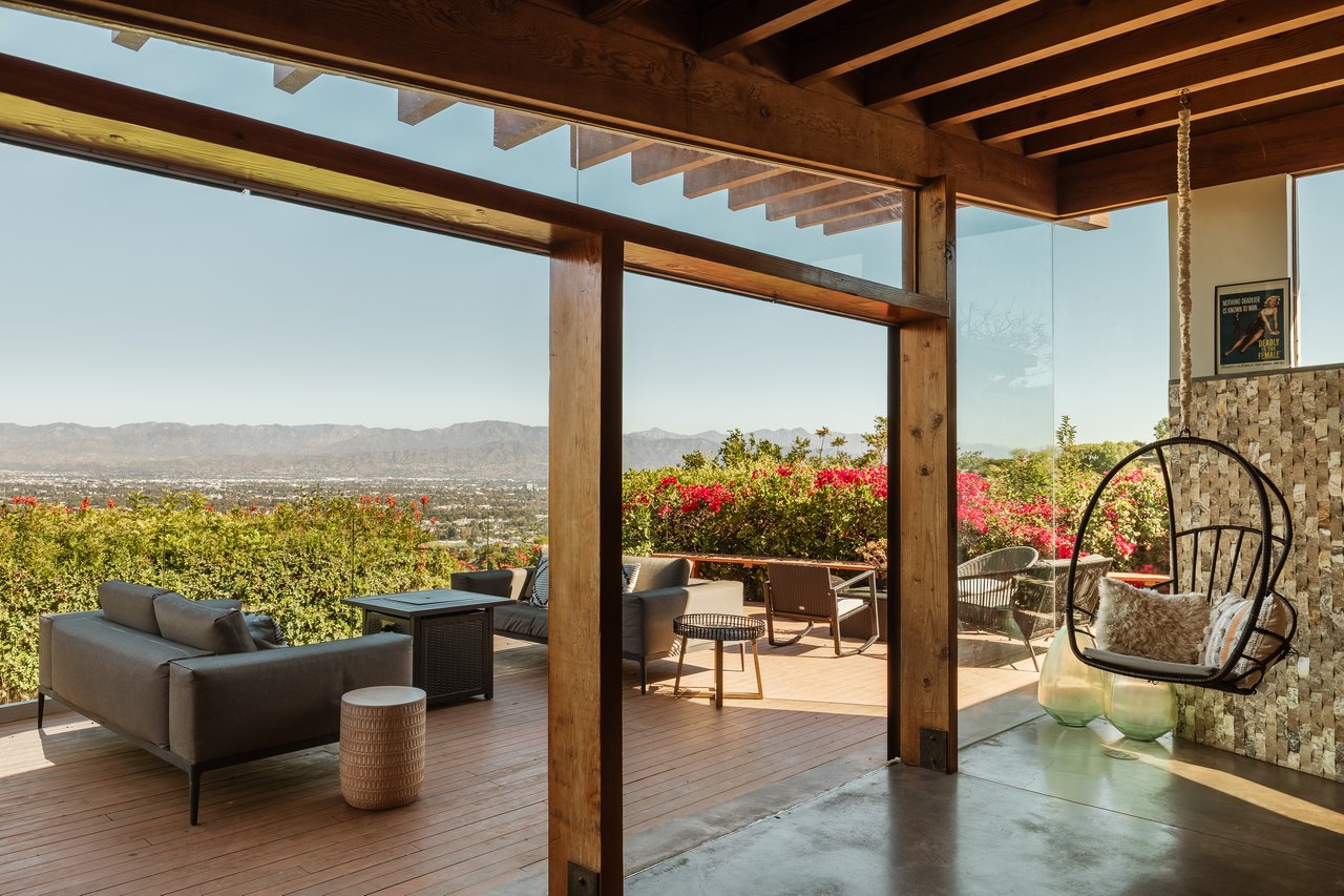 3604 Glenridge Dr, Sherman Oaks 