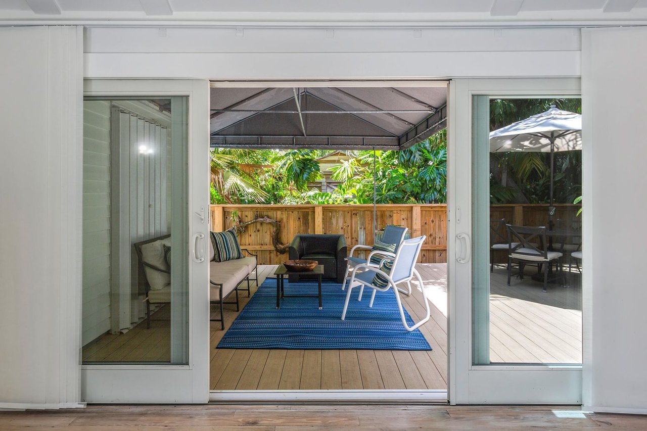 915 Angela St, Key West, FL 33040