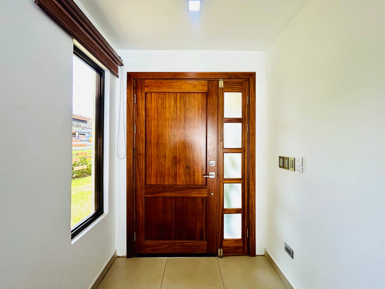 Tropical Modern Living Near Uvita – Stylish Pool Home with Privacy | Price Reduced