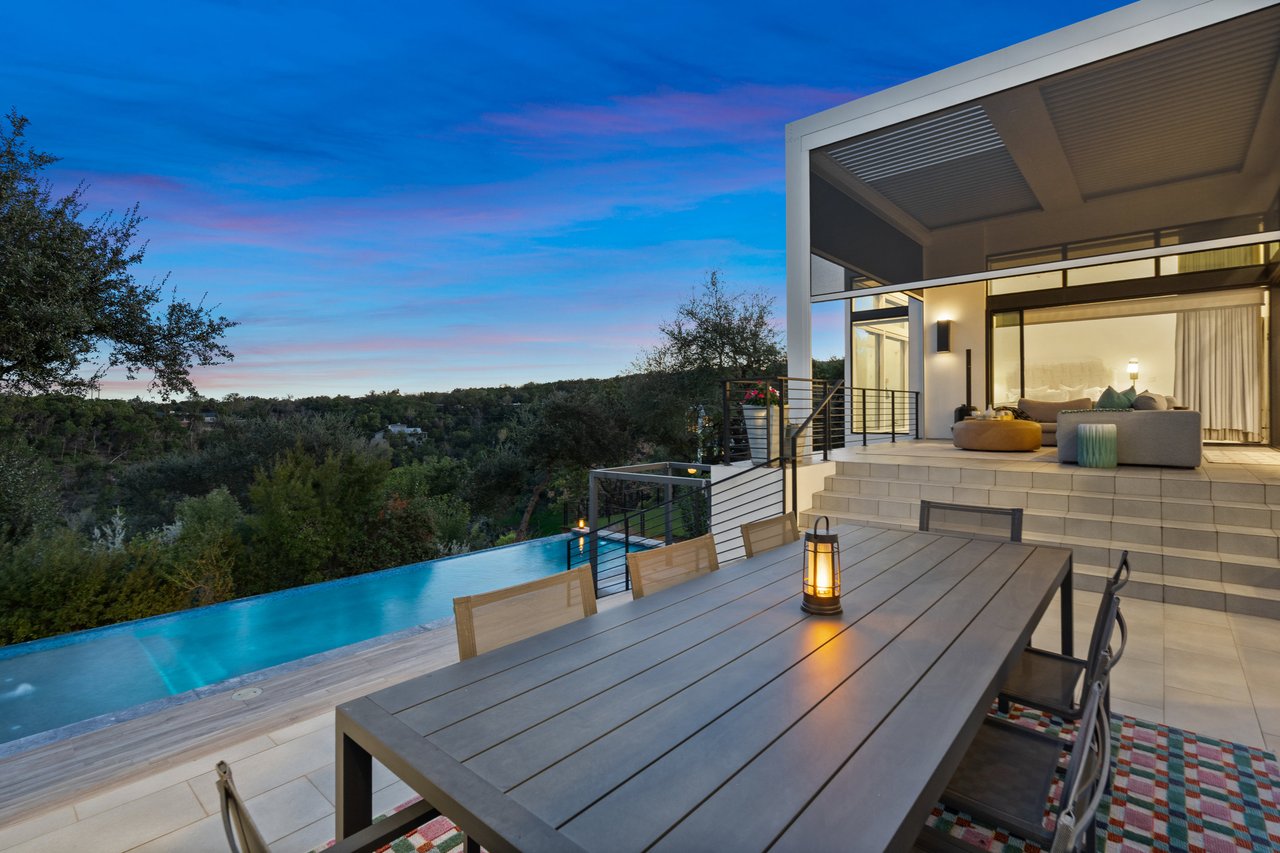 Modern Masterpiece in West Lake Hills