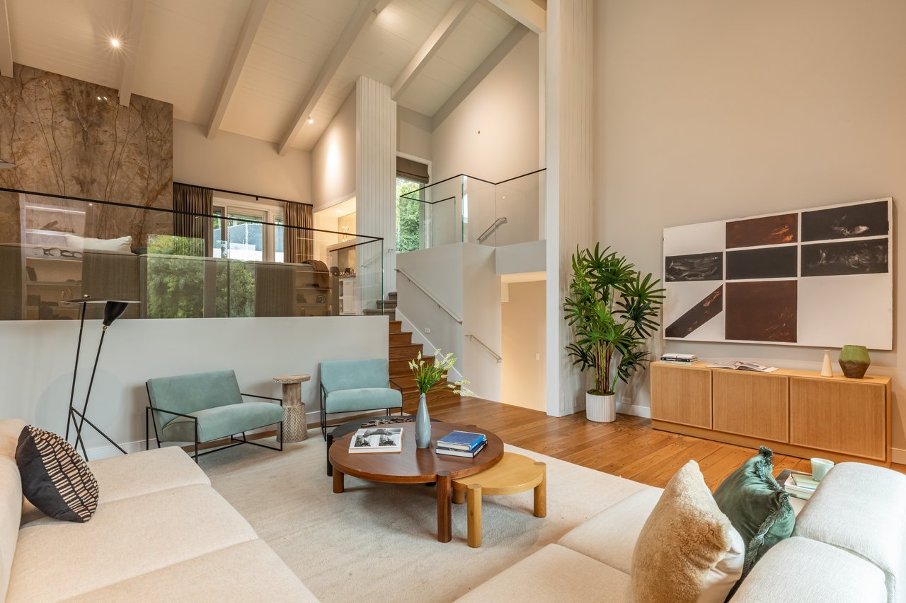 1059 Angelo Dr, Beverly Hills