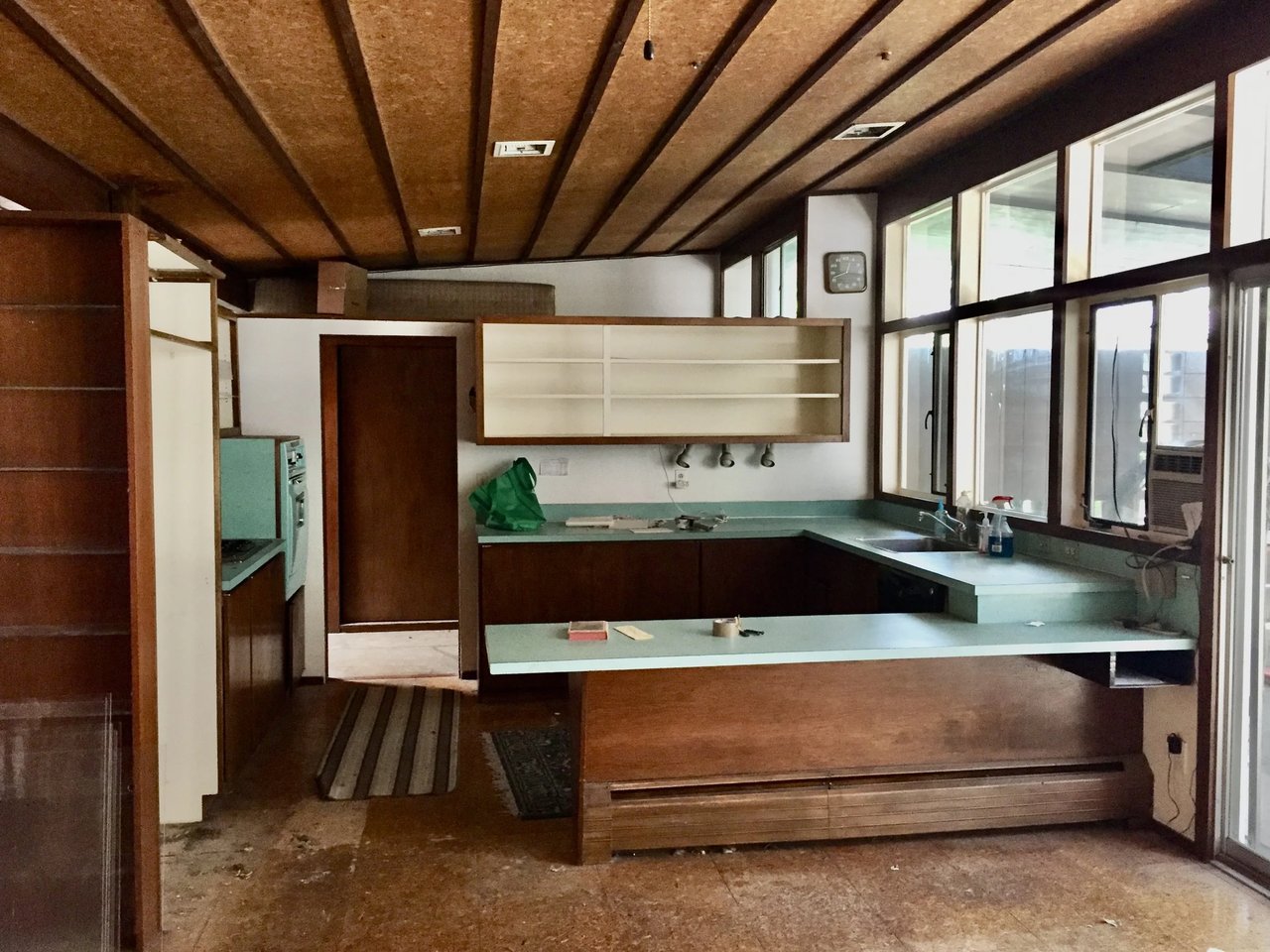 Mid-Century Design, Modern Amenities