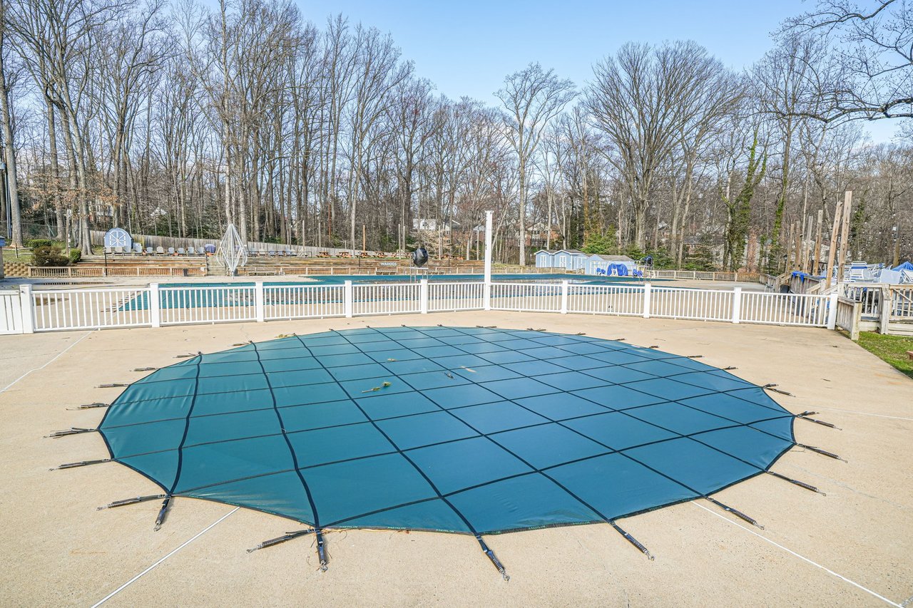 Chapel Square - Annandale, VA