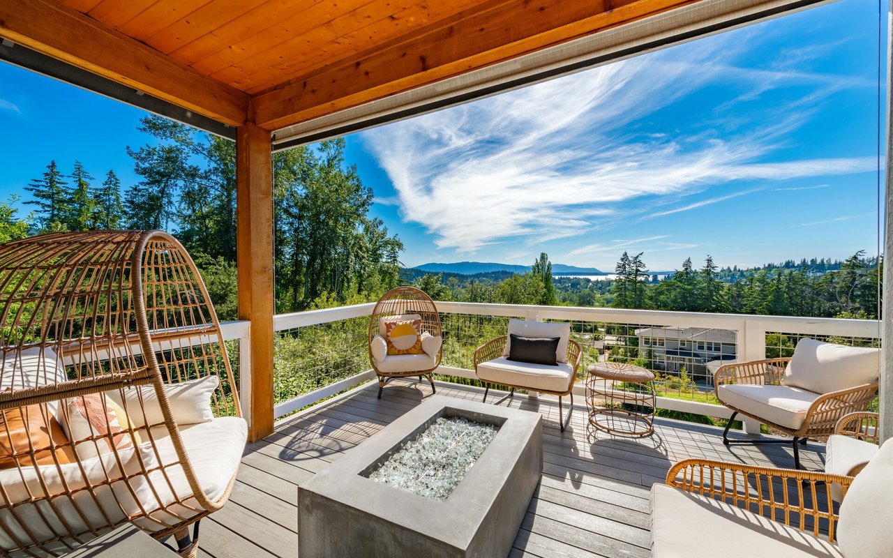Make It Fab! 7 Things You Can Add To Your Yard This Spring If You're Looking To Update Your Outdoor Space