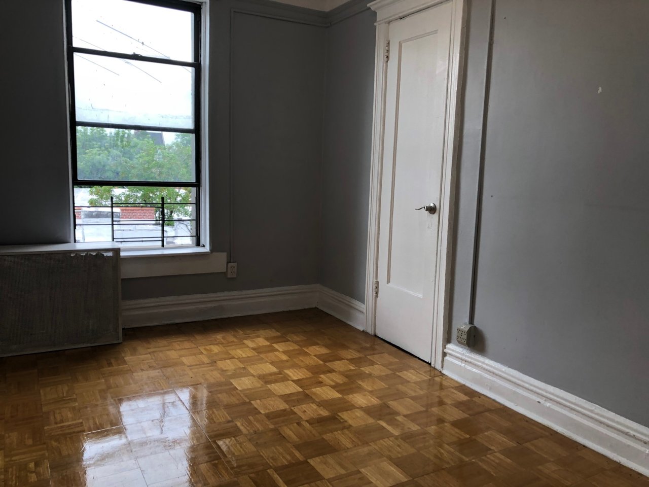 1045 Sterling Place Unit: 4A