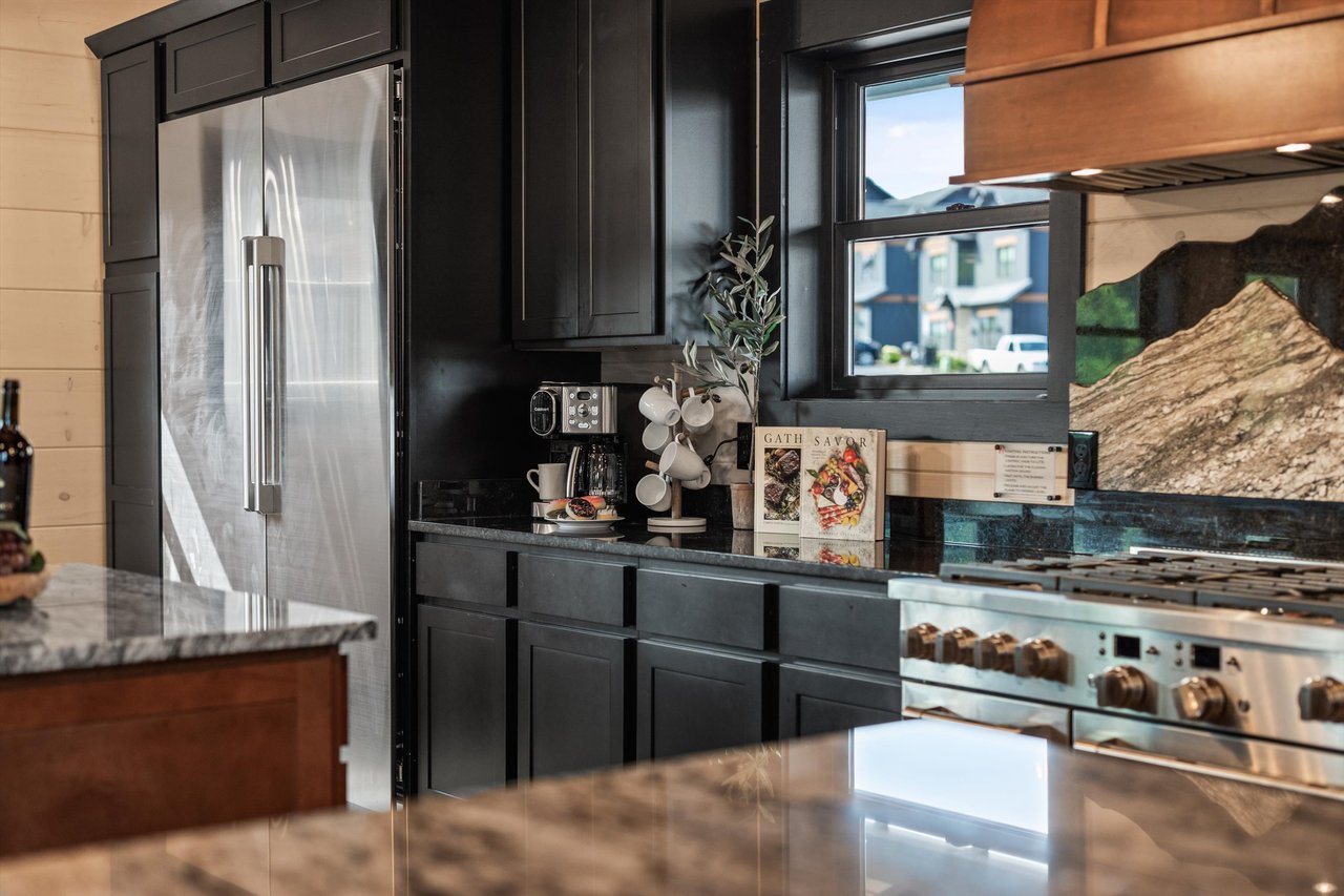 1362 Rambling Creek Way