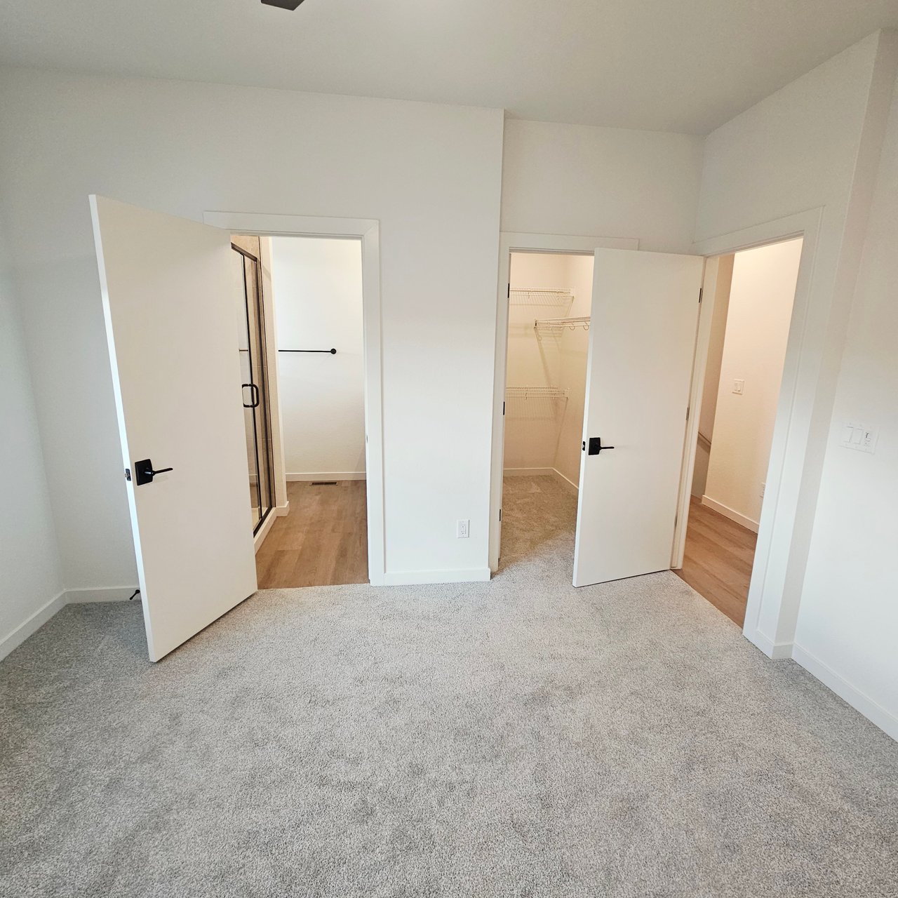 3 Bed 3 Bath Townhomes with Garage in Arvada