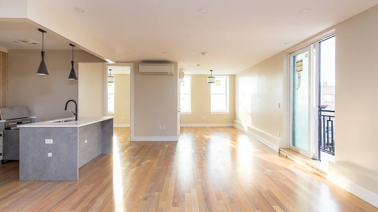 336 Bleecker Street 3B