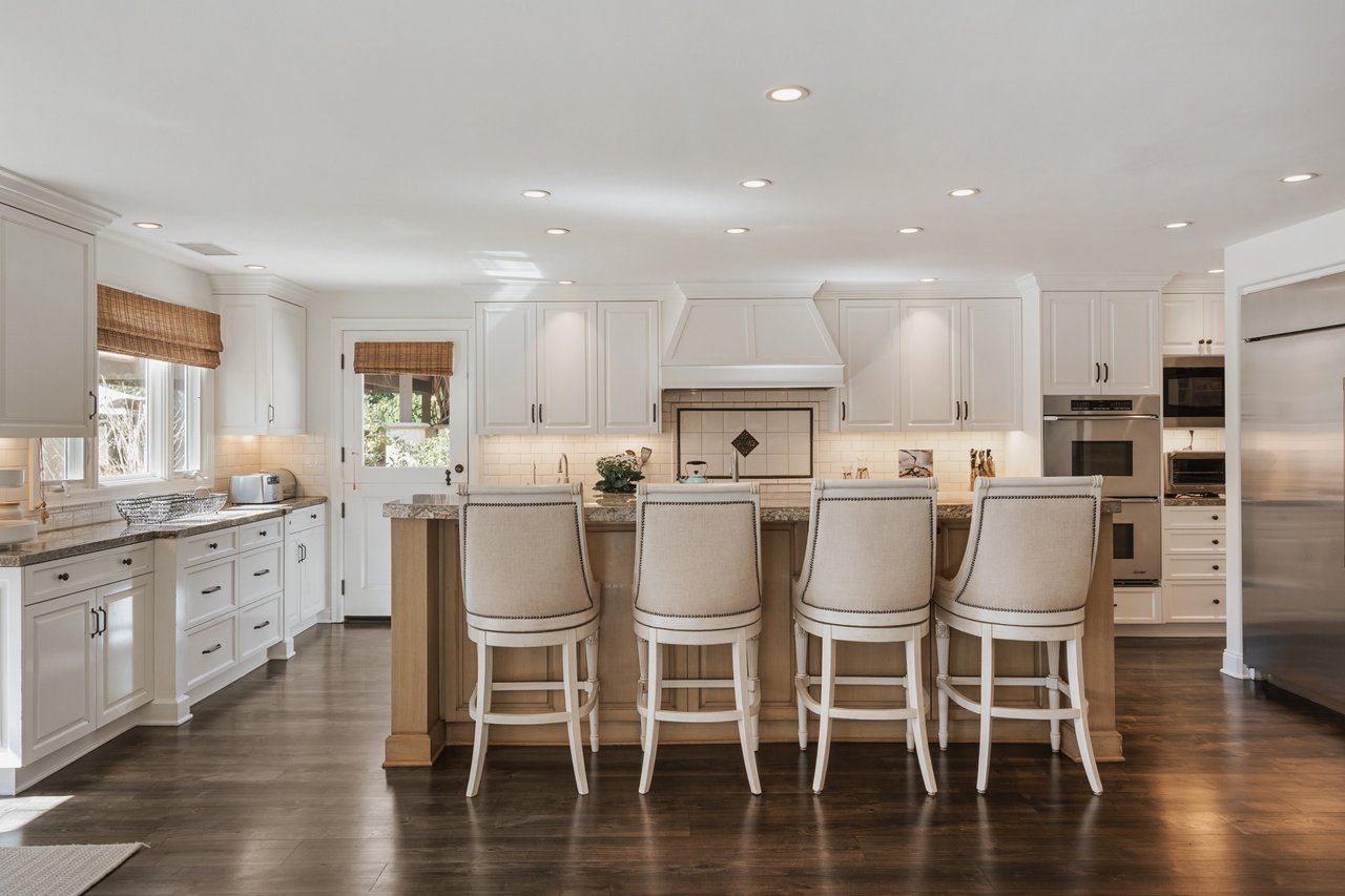 18162 Stratford Circle