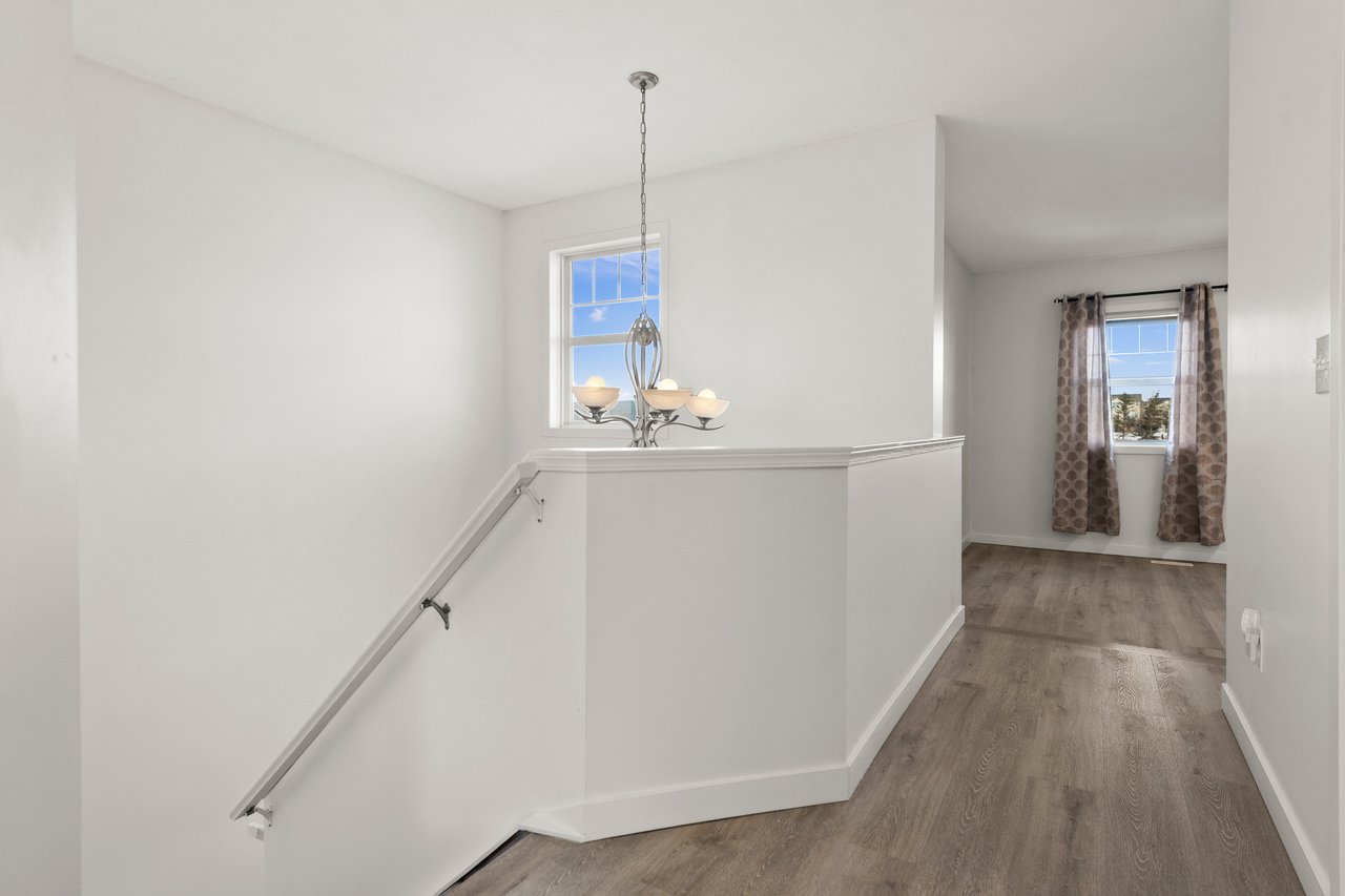 12345 Coventry Hills Way NE