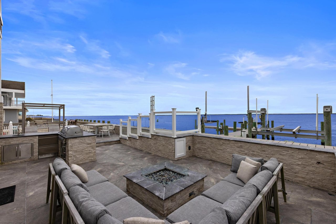 83 W California Avenue, Brant Beach