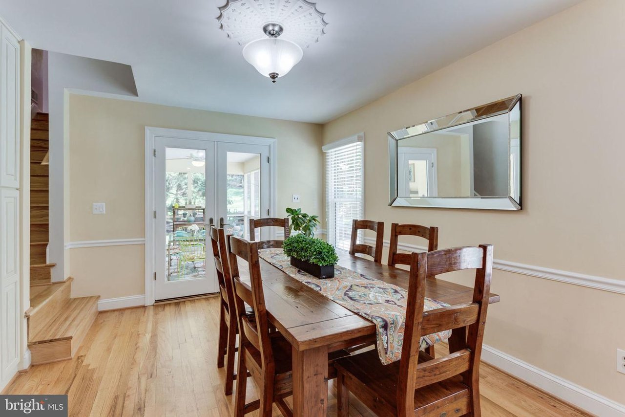 10002 McDuff Ct