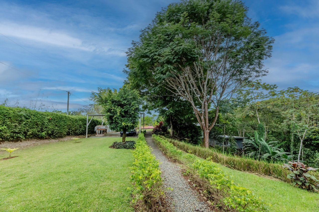 Multi-Family Compound, 4 Fully Furnished Units | 15 Minutes to the Beach