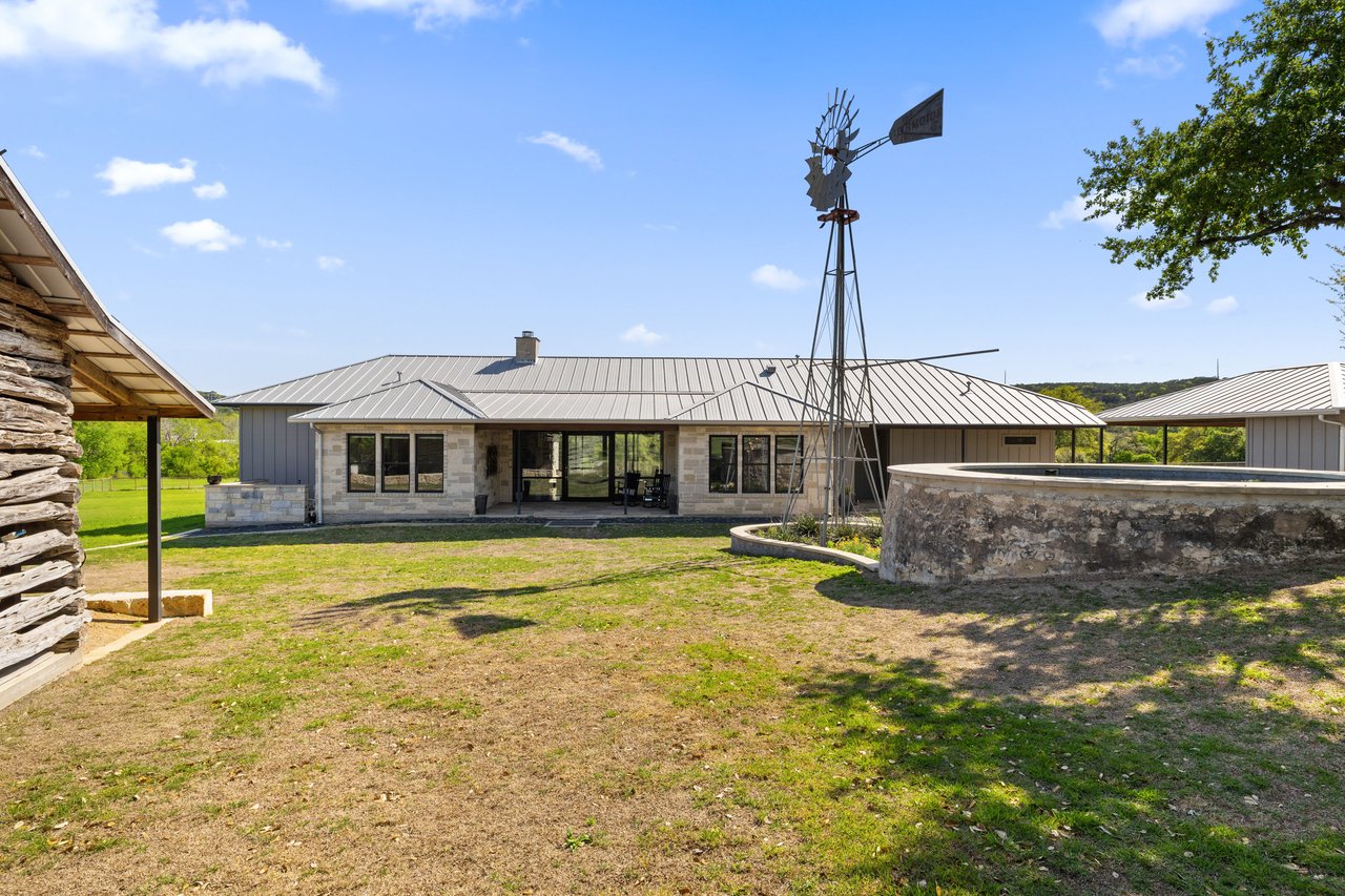 4813 Twin Acres Road