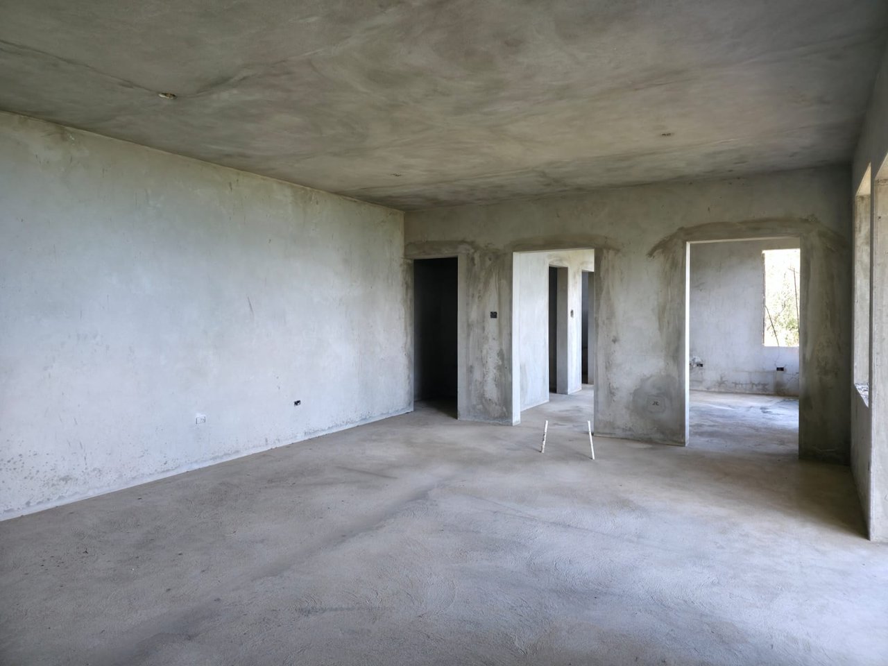 1116 Brady Ghut Unfinished Fixer Upper