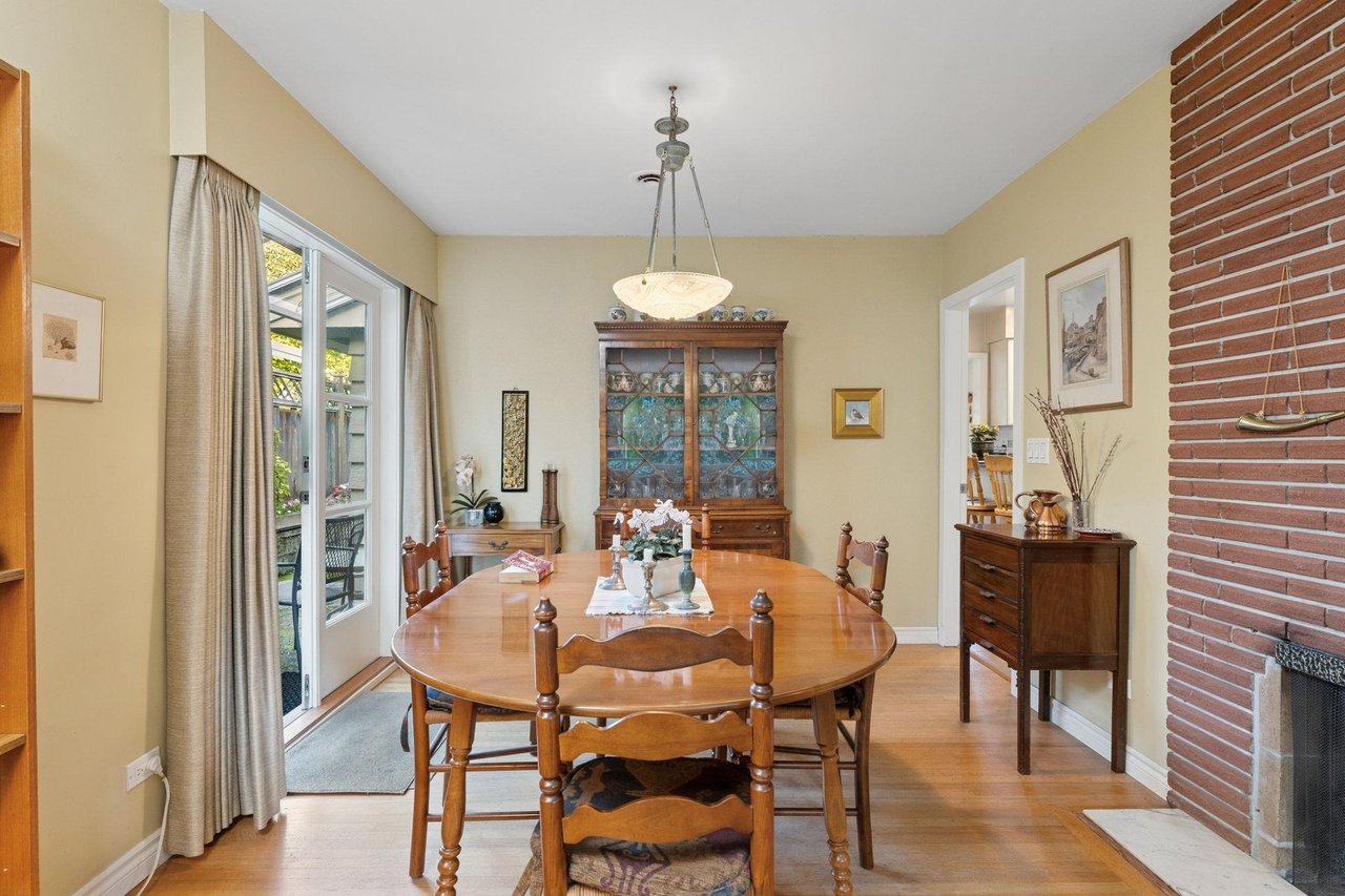 2658 Newmarket Dr
