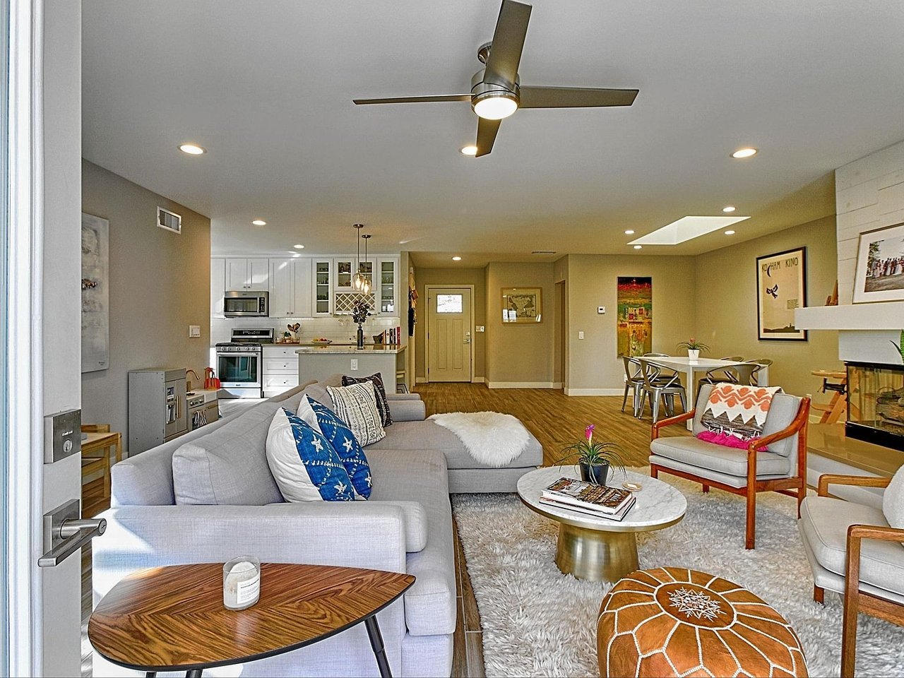 4684 Dean Dr, Ventura, CA 93003