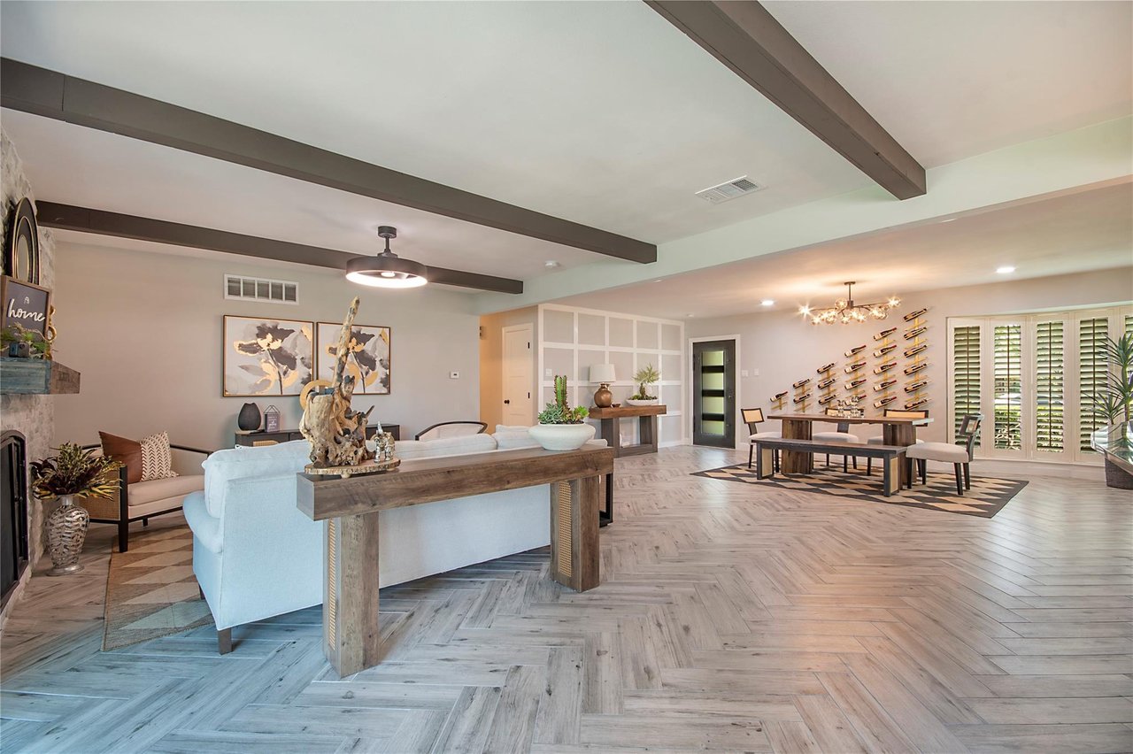 3707 Alta Vista Lane